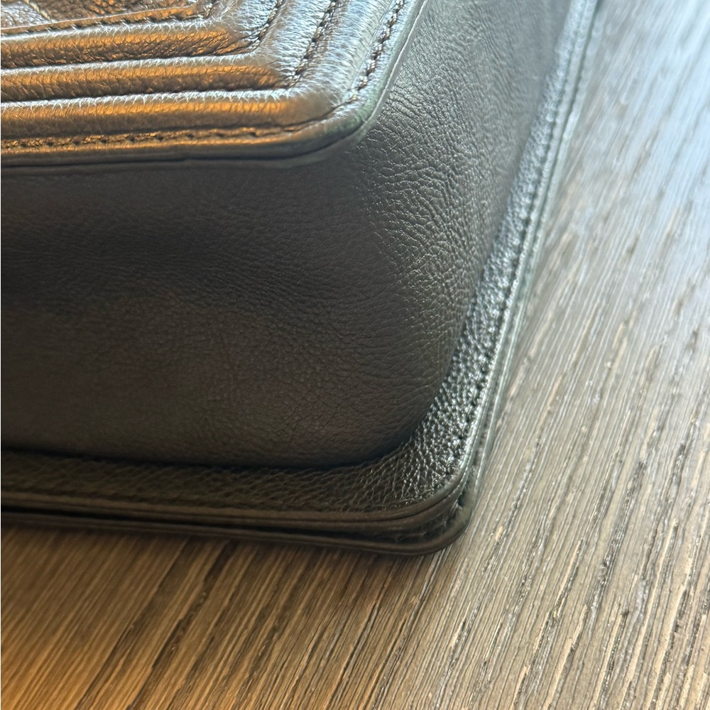 Chanel Large Boy Bag - Picture 7 of 17